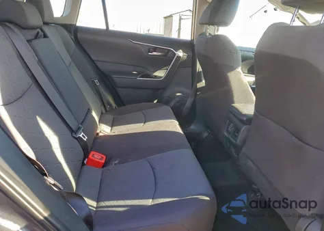 2022 Toyota Rav4 Xle from USA, damaged, VIN 2T3P1RFV7NW303654